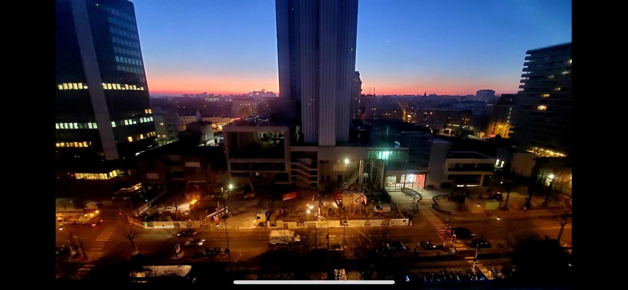 2 Private Bedrooms, Montparnasse Station باريس المظهر الخارجي الصورة